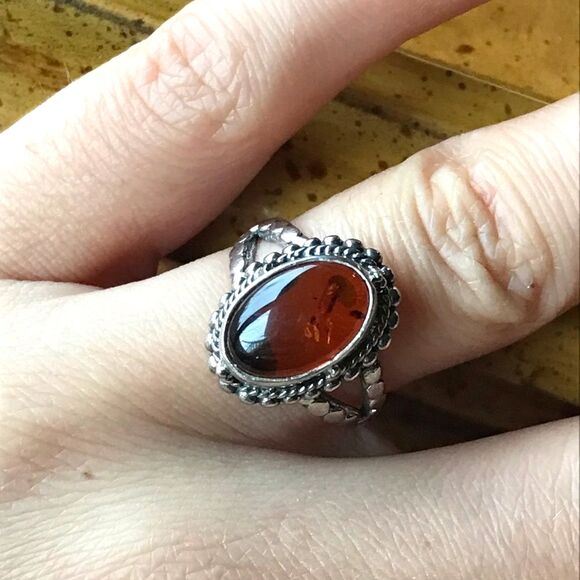 Natural Baltic Amber Sterling Silver Ring Size 7 Discounted - Picture 2 of 12